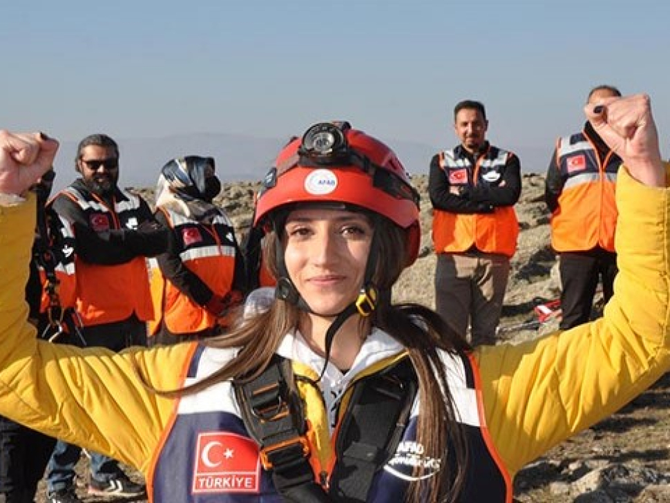 afad-gonulluleri-her-turlu-senaryo-icin-hazirlaniyor-491411